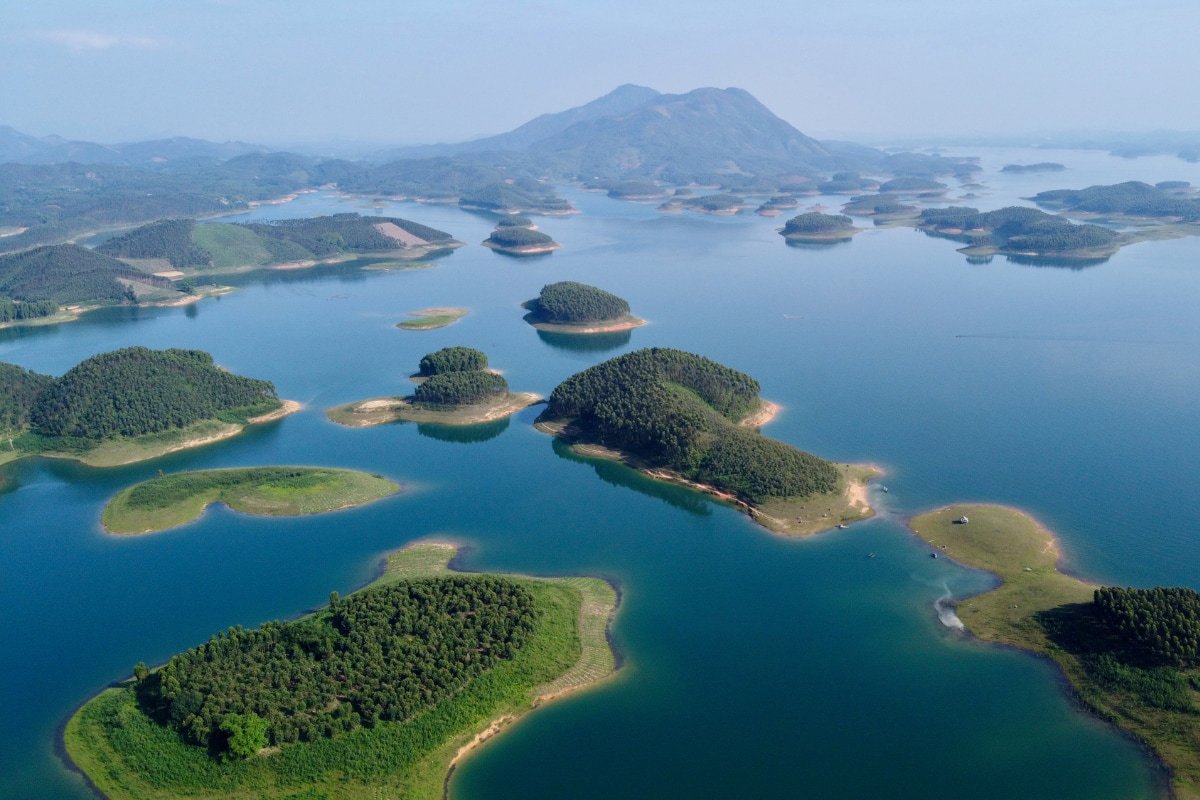 Trekking Tour: Thac Ba Lake to Lam Thuong Valley 3 Days - Authentic Northern Vietnam